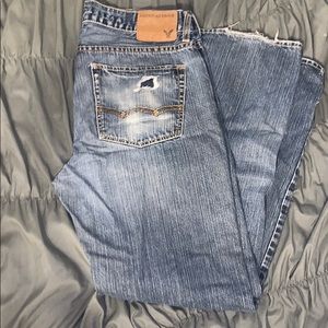 American Eagle Low Rise Boot Cut Men’s Jeans
